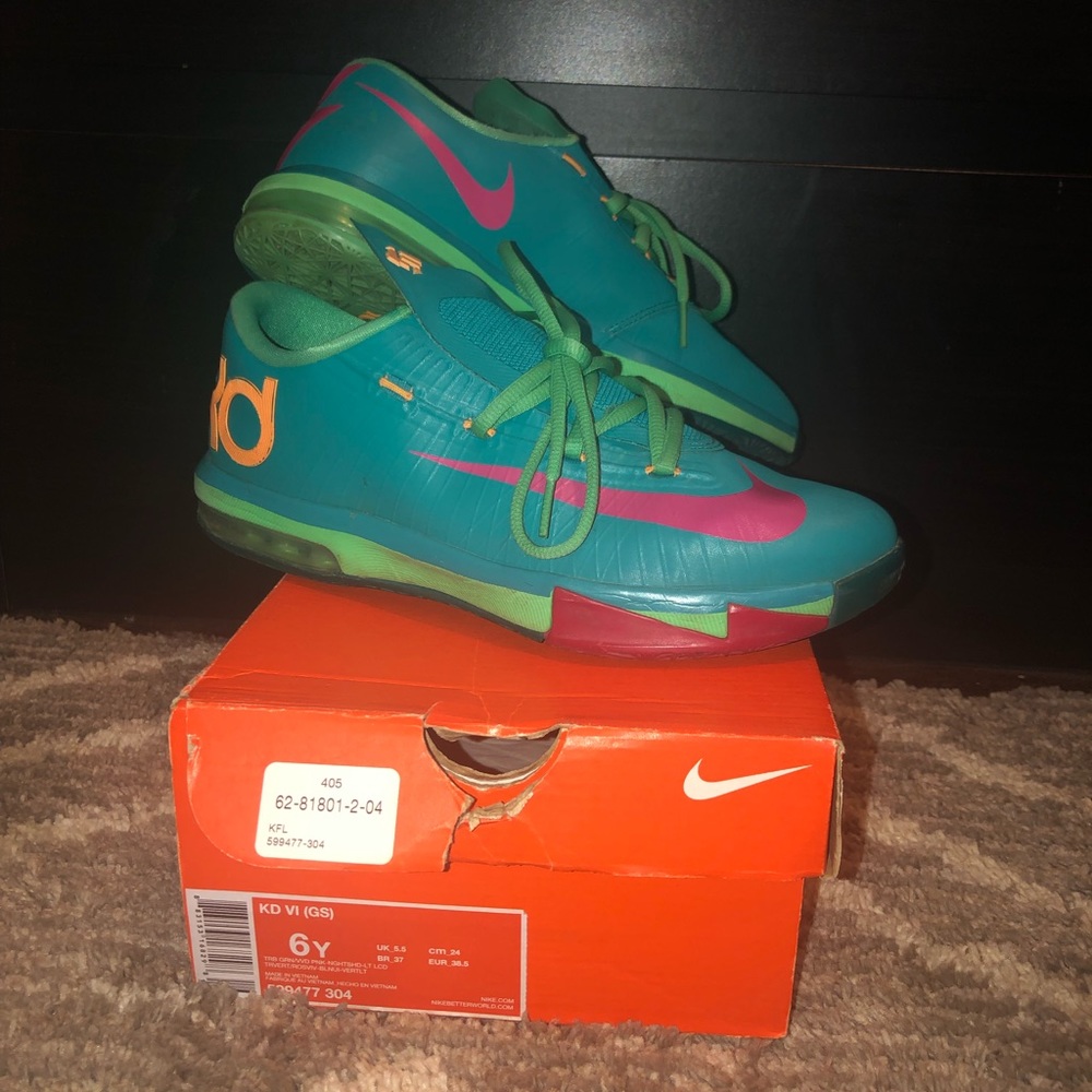 KD VI